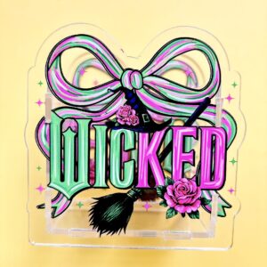 B554 - Wicked Witch Pen Holder