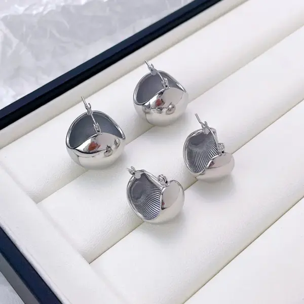Wholesale PVD Coated 18K Gold Platinum Real Gold Plated Geometric 304 Stainless Steel Elegant Streetwear Waterproof Non Tarnish Ear Studs