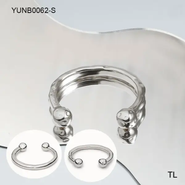 Wholesale 304 Stainless Steel Solid Color PVD Coated Stone-Free Real Gold Plated Simple Style Waterproof Non Tarnish Plating Chain Ball Chain Gold Bracelets