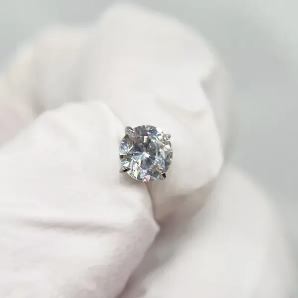 Fashion Rhombus Titanium Steel Plating Zircon Lip Stud