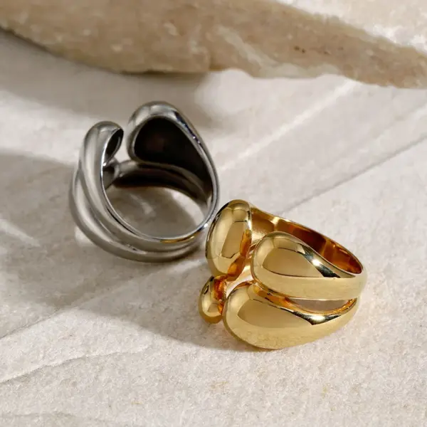 304 Stainless Steel Solid Color PVD Coated 18K Real Gold Plated Hip-Hop Retro Gold Rings