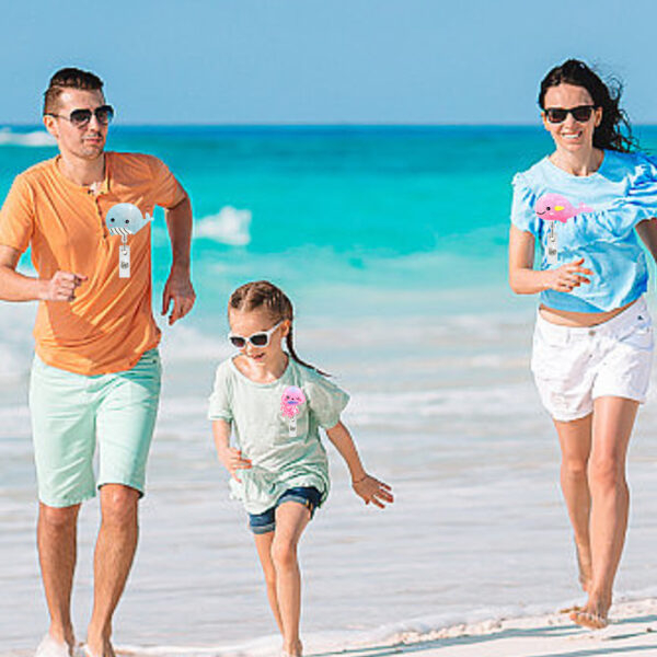 Wholesale New Summer Jellyfish Dolphin Cute Telescopic Clip Easy Pull ID Buckle Rotating Medical Gift Scroll Easy Pull Buckle