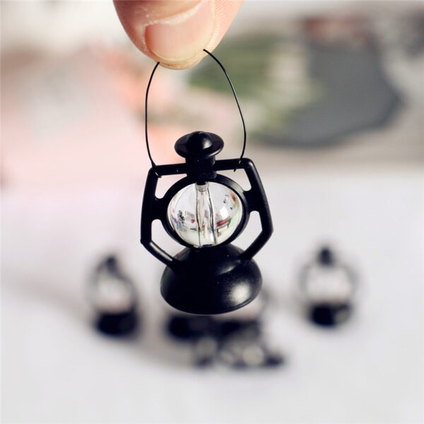 Wholesale Dollhouse Miniature Food Toy Scene Model Dollhouse Accessories Mini Retro Artificial Small Kerosene Lamp Ornaments