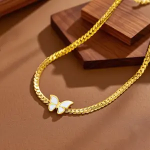 X01228-White Shell Butterfly Necklace - Gold