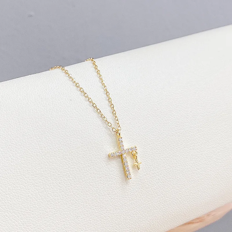 Wholesale Fashion Cross Copper Necklace Gold Plated Zircon Copper Necklaces 1 Piece