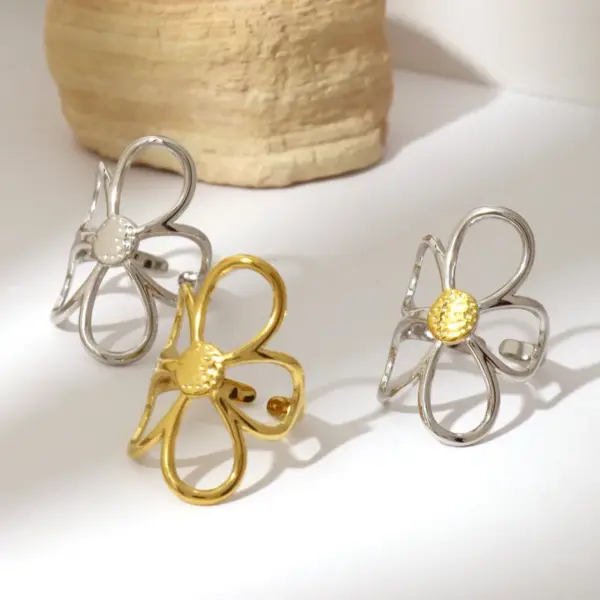 Ion Plating (IP) Real Gold Plated 18K Gold Flower 304 Stainless Steel Retro Waterproof Non Tarnish Open Rings