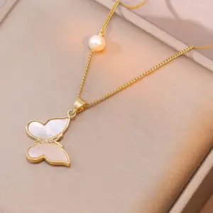 X3682 White Butterfly Necklace