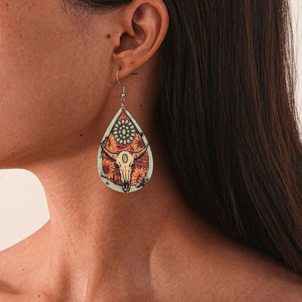 Wholesale European and American New Eco-friendly Acrylic Wooden Earrings Distinctive Western Denim Theme Cowboy Hat Earrings