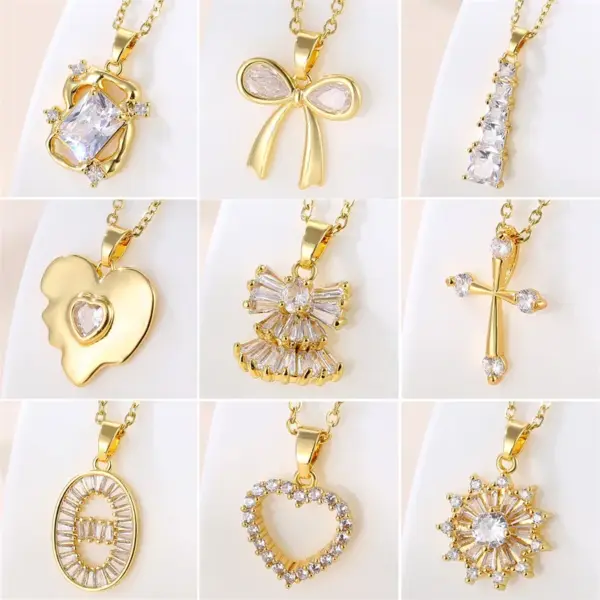 Wholesale Water Plating Vacuum Real Gold Plated 18K Round Heart Shape Snowflake 304 Stainless Steel Titanium Vintage Style Waterproof Non Tarnish 201 Pendant Necklace