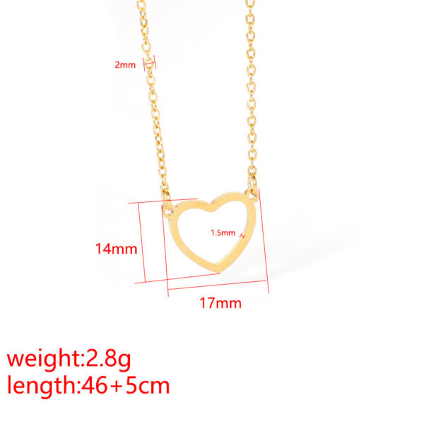 Wholesale European and American simple temperament hollow heart necklace stainless steel love clavicle chain female titanium steel peach heart pendant