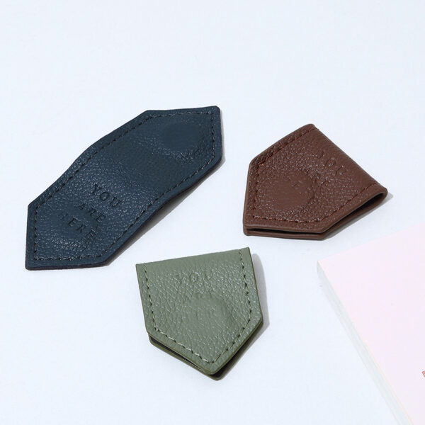 Wholesale Cross-border hot-selling PU leather magnetic bookmarks, triangular and diamond-shaped book clips, headphone cable winders, banknote and cash clips