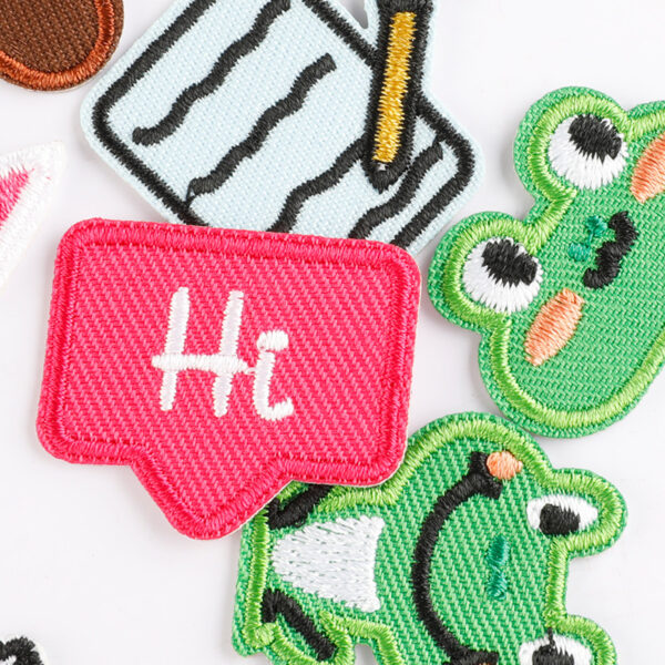 Wholesale Wappen Mini Small Size Embroidery Stickers Original Cartoon patch Accessories Accessories DIY Patch Cloth Stickers