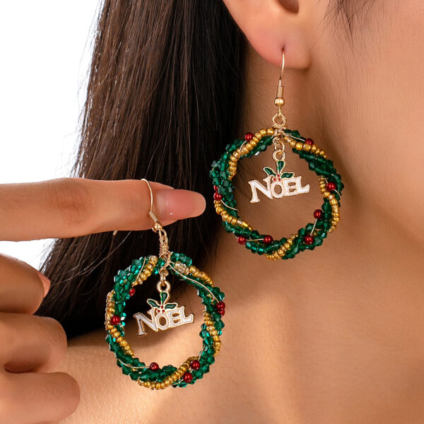 Wholesale Christmas tree wreath gingerbread man Christmas-themed holiday pendant earrings