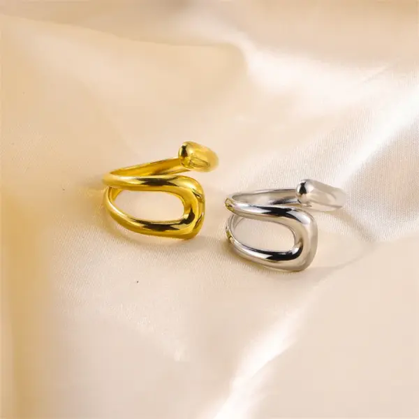Wholesale Vacuum Plating Real Gold Plated Solid Color Snake 304 Stainless Steel Retro Classic Style Waterproof Non Tarnish Open Rings