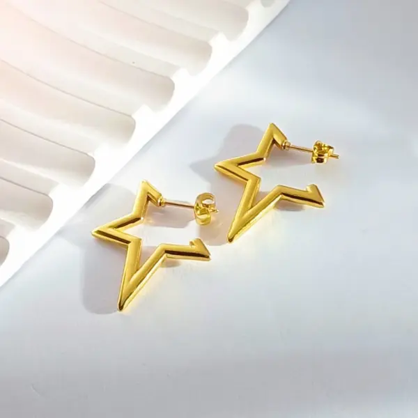 Wholesale 1 Pair Modern Style Simple Style Irregular Star Polishing Plating 304 Stainless Steel Imitation Gold Rack Plated Ear Studs