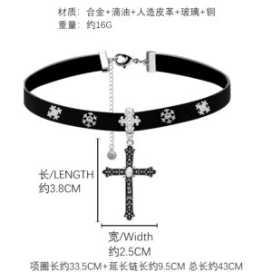 Black collar-nk351674
