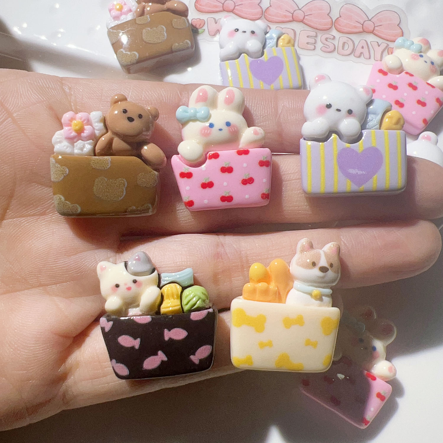 Wholesale Resin aessories diy aessories handmade material shoelace buckle hat mobile phone