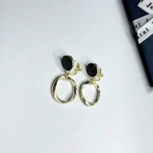 Simple Bracelet Triangle Ear Clip