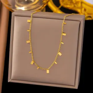 【H423】Rectangular Necklace / Gold