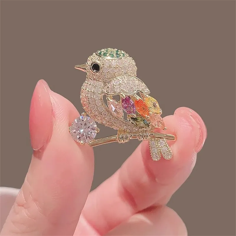 Wholesale Glam Shiny Pin Butterfly Alloy Plating Inlay Artificial Pearls Rhinestones Unisex Brooches