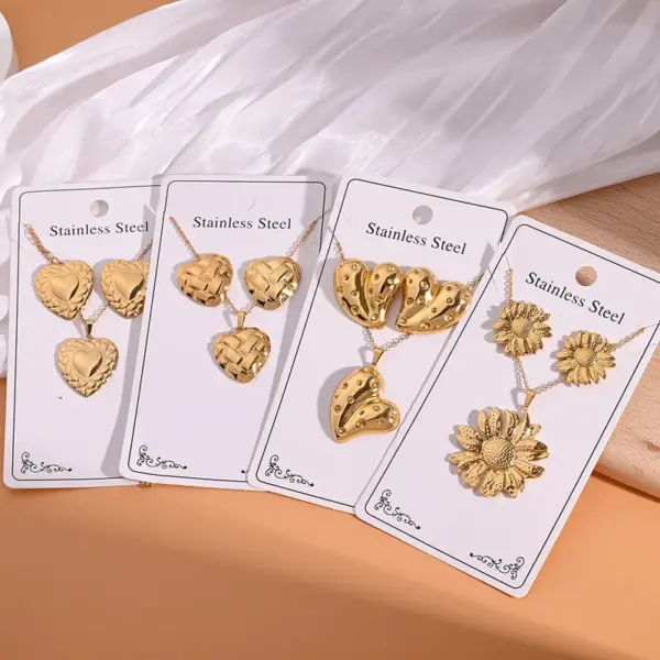 Wholesale Electroplating Golden Plated Sunflower Red Heart 304 Stainless Steel Casual Elegant Handmade Polishing Plating Jewelry Set