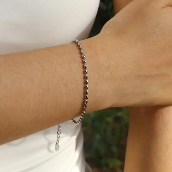 PVD Coated Gold Plated Solid Color Stainless Steel Simple Style Waterproof Non Tarnish 201 Stainless Steel Bracelets