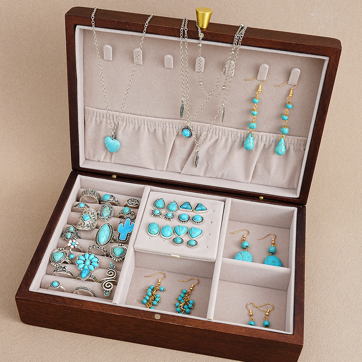 Wholesale Europe and the United States cross-border new ethnic turquoise jewelry suit sier love turquoise temperament women's jewelry suit