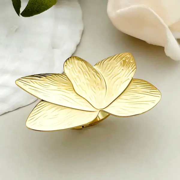 Wholesale PVD Coated 14K Gold Real Gold Plated Flower Dragonfly 304 Stainless Steel Elegant Glam Artistic Waterproof Non Tarnish Rings