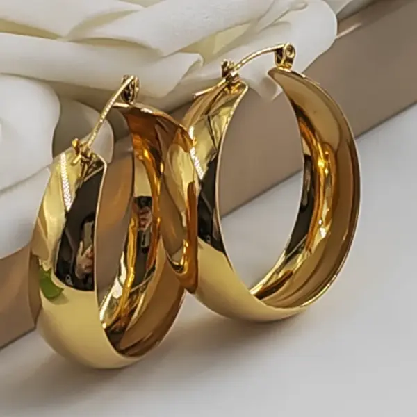 Wholesale PVD Coated 18K Gold Real Gold Plated Round 304 Stainless Steel Fashion Waterproof Non Tarnish 304 Stainless Steel Earrings
