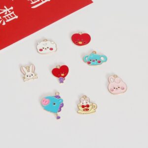 Wholesale cartoon small animal drop oil jewelry pendant