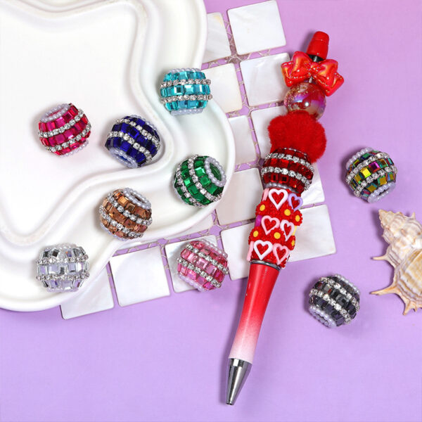 Wholesale Heavy-duty colored square rhinestone DIY simple and stylish beaded rhinestone chain, rhinestone ball, beaded pen, mobile phone chain, accessory materials