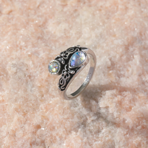 Wholesale Vintage Bohemian Moonstone Ring Opening Adjustable Spoon Bow Ring Cross Border Jewelry