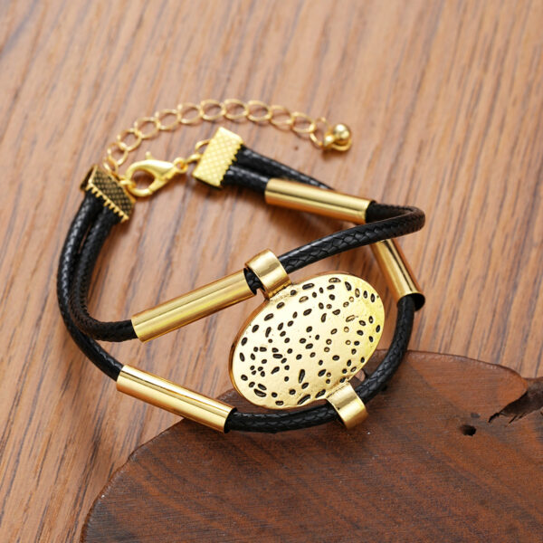 Wholesale European and American Cross-border Ethnic Style Retro Double-layer Metal Elbow Necklace Copper Tube Alloy Wax Rope Bracelet Necklace suit Women