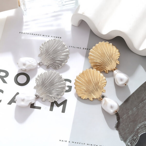 Wholesale ZA Exaggerated Holiday Style Alloy Shell Baroque Pearl Pendant Earrings European and American Beach Style Animal Earrings Cross Border