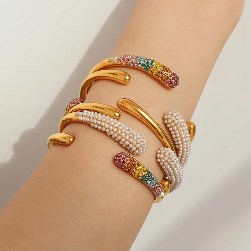 Wholesale PVD Coated Real Gold Plated 18K Gold Round 304 Stainless Steel Vintage Style Vacation Commute Waterproof Non Tarnish 304 Stainless Steel Ban