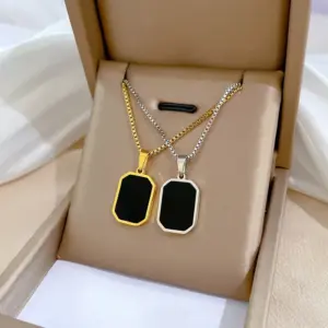 Wholesale PVD Coated Real Gold Plated Square Titanium Steel Simple Style Waterproof Non Tarnish Titanium Steel Pendant Necklace