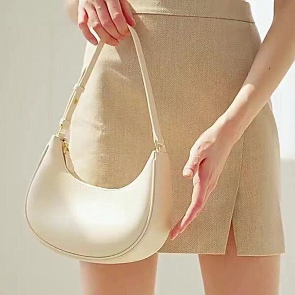 oly-298aeda8977682696bdc5830bcdcd794 Wholesale Underarm bag women's summer single shoulder crossbody niche design French stick bag Crescent ins women's bag high sense