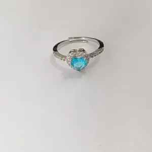 02 White K Lake / Blue