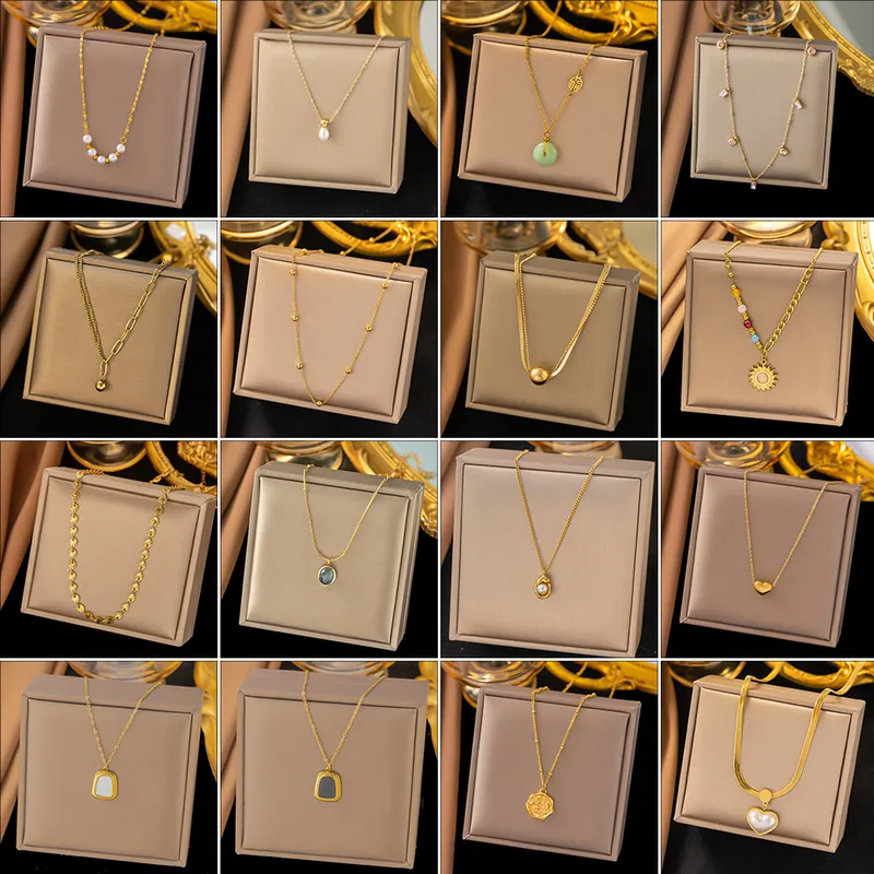 Wholesale PVD Coated Real Gold Plated Heart Shape Floral 304 Stainless Steel Sweet Waterproof Non Tarnish Plating 304 Stainless Steel Lobster Trier Clasp Closure Necklace