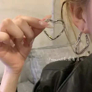 A1835 Silver / 925 Silver