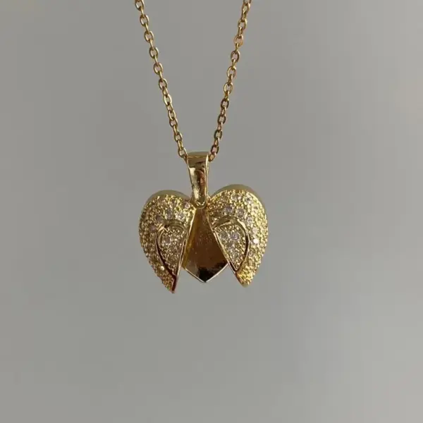 Titanium Steel Copper Plating Heart Shape Zircon Pendant Necklace