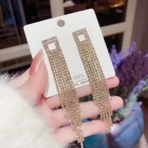 E0366 Gold and Silver Needle