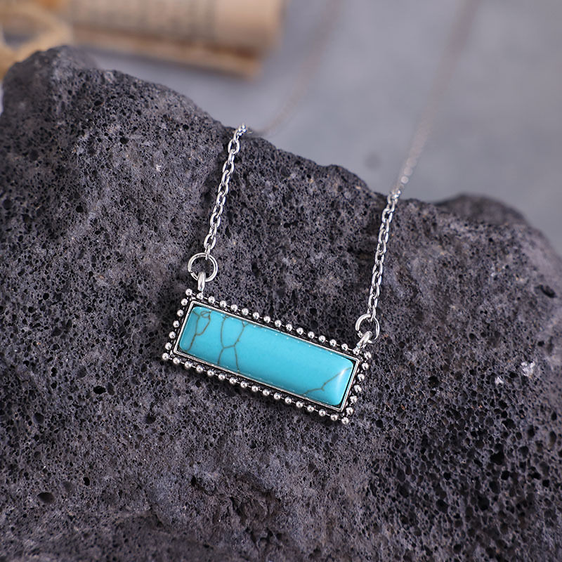 Wholesale Retro Western-style Amazon Crossbar Pine Pendant Necklace Simple One-word Large Pine Pendant Necklace