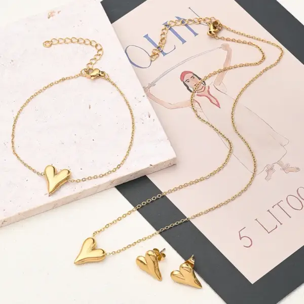 Wholesale Jewelry Casual Basic Vacation Pentagram Heart Shape Simple 304 Stainless Steel 18K Gold Plated Handmade Polishing Plating Jewelry Set