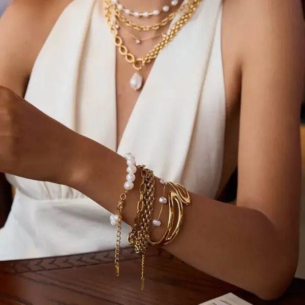 Wholesale 304 Stainless Steel Geometric PVD Coated Real Gold Plated Modern Style Waterproof Non Tarnish Beaded Chain Rings Bracelets Necklace