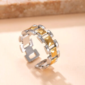 Two-tone / One size fits all