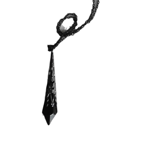 Wholesale Cross-border foreign trade gothic dark red and black glass crystal pendant necklace factory direct sales