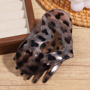 Big love leopard gray