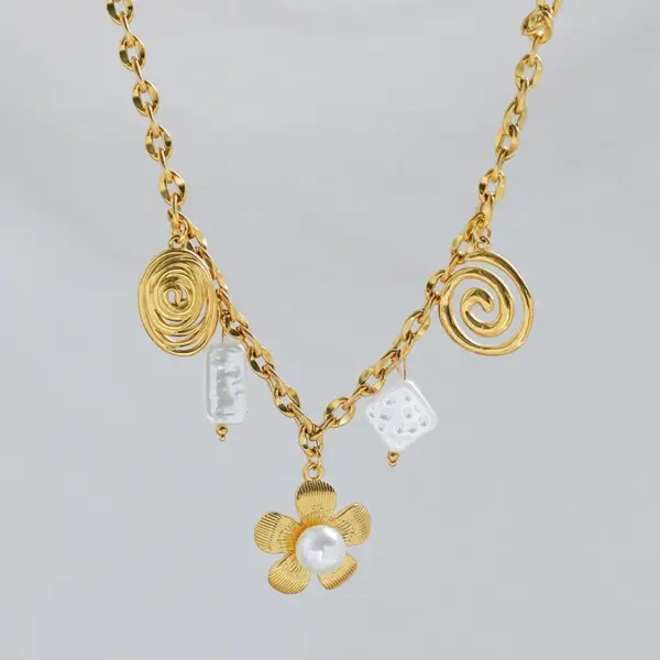 Wholesale Jewelry Elegant Baroque Style Geometric Flower 304 Stainless Steel Artificial Pearls 14K Gold Plated Multi Charms Necklace