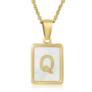 Q / 18K Gold Plated